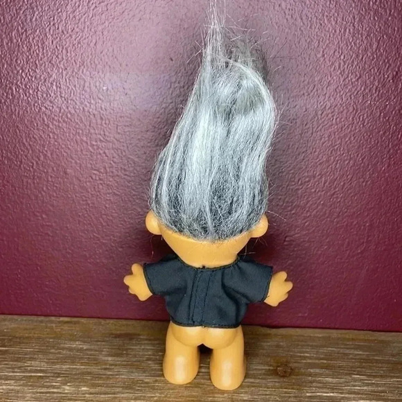 Russ 5.5” Birthday Troll “Life Begins at 50” Gray Hair - Picture 3 of 6